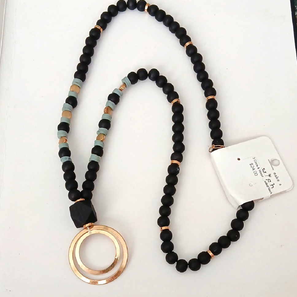 Chic Black And Gold Beaded Necklace